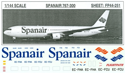 1:144 Spanair Boeing 767-300ER